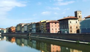 Der Arno auf dem Weg ins Ligurische Meer. Pisa. Foto: Elisabeth Giovanoli
